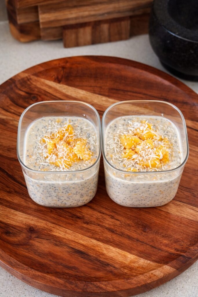 Mango & Coconut Overnight Oats